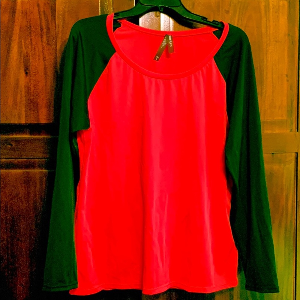 Torrid long sleeve swim top Black and Neon Melon